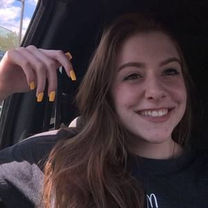 Meet your Posher, Kelly